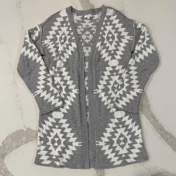 Maurices Gray Geo Open Front Cardigan Women's Small Mid Thigh Length Relaxed Fit - Picture 1 of 6